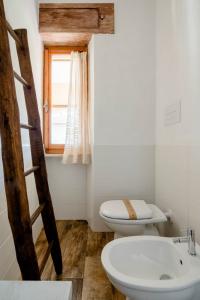 B&B capalbio mare - thumb_dormire_a_capalbio_mare_-_maremmano_bb_camera_carro_4_di_5 